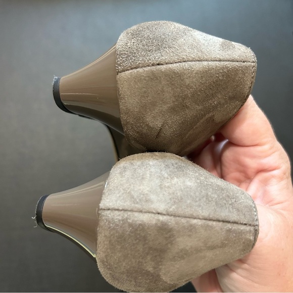 Jimmy Choo Romy Stone Suede Wedge Pointed Toe Pumps SIZE 36 1/2 1.5” Heel - Picture 4 of 9